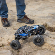 1/18 Axial Capra UTB18 CAPRA 4WS 4X4 RTR BRUSHED ROCK CRAWLER (BATTERY & CHARGER INCLUDED), BLUE