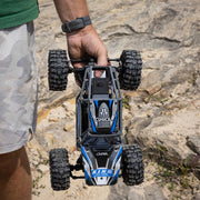 1/18 Axial Capra UTB18 CAPRA 4WS 4X4 RTR BRUSHED ROCK CRAWLER (BATTERY & CHARGER INCLUDED), BLUE