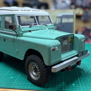 Boom Racing BRX02 Land Rover Series III 88 Station Wagon 1/10 4WD Radio Control Car Kit