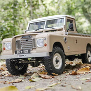Boom Racing BRX02 Land Rover Series III 109 Pickup 1/10 4WD Radio Control Car Kit